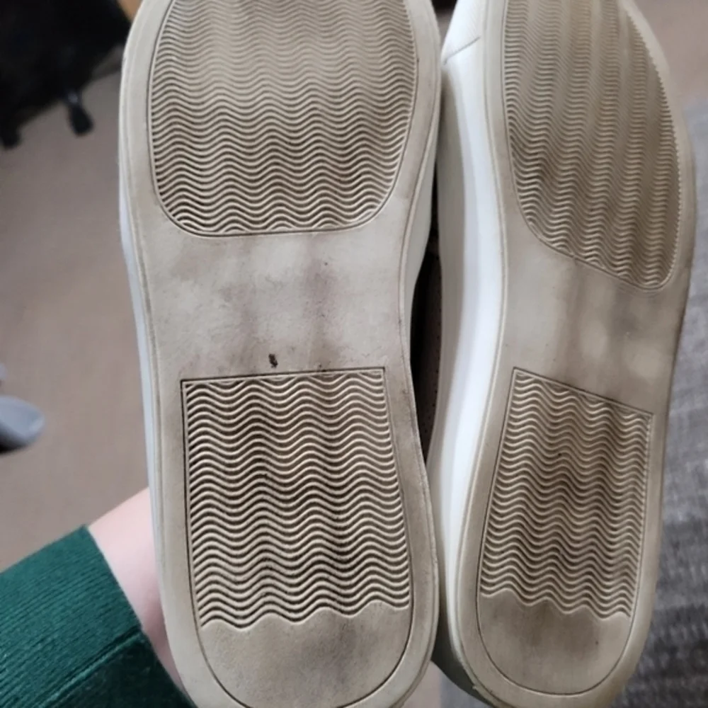 Steve Madden Zarray size 9.5 ladies slip on shoes‎